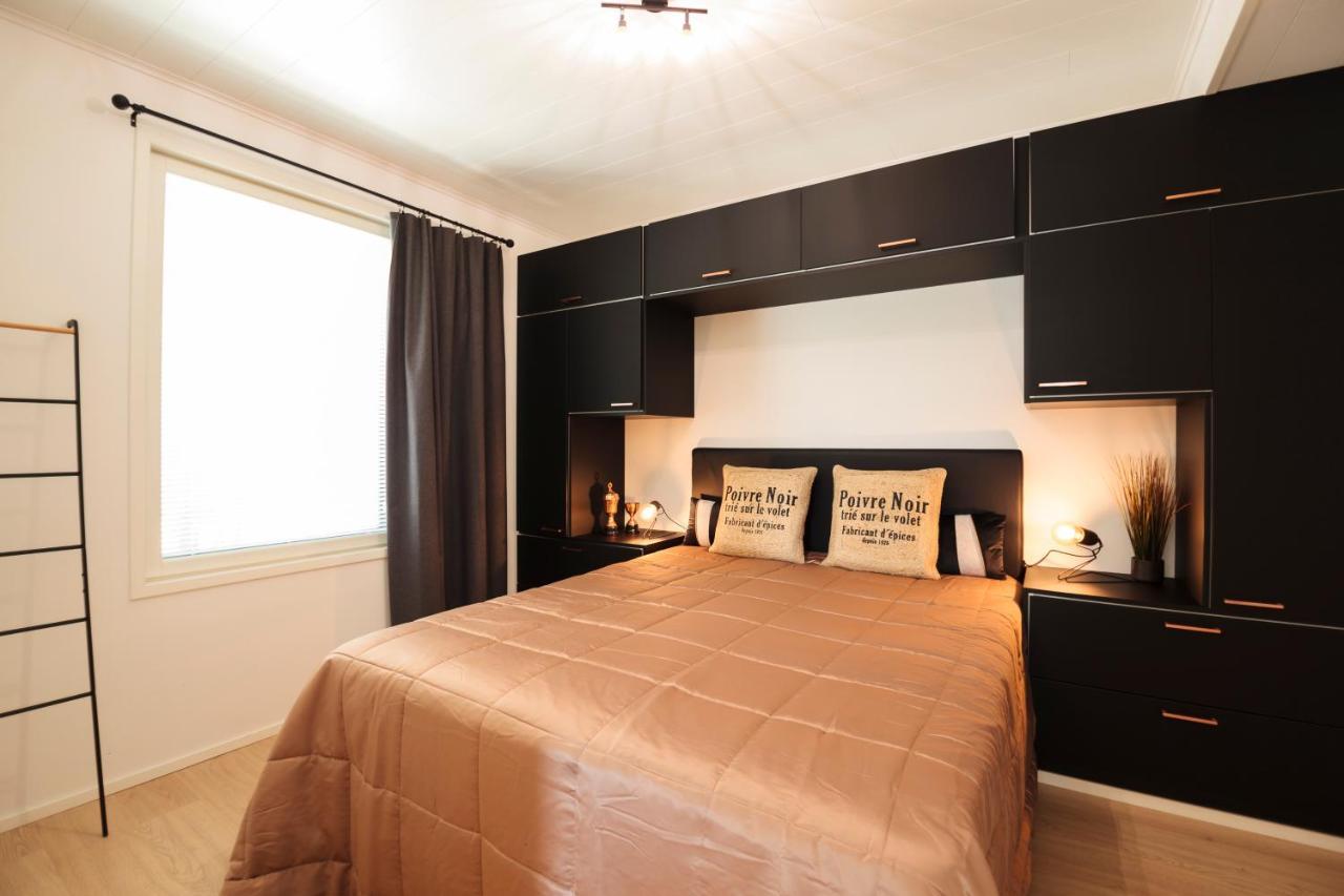Apartment Tuomenkartano B1 Iso Huoneisto Saunalla קאלאיוקי מראה חיצוני תמונה