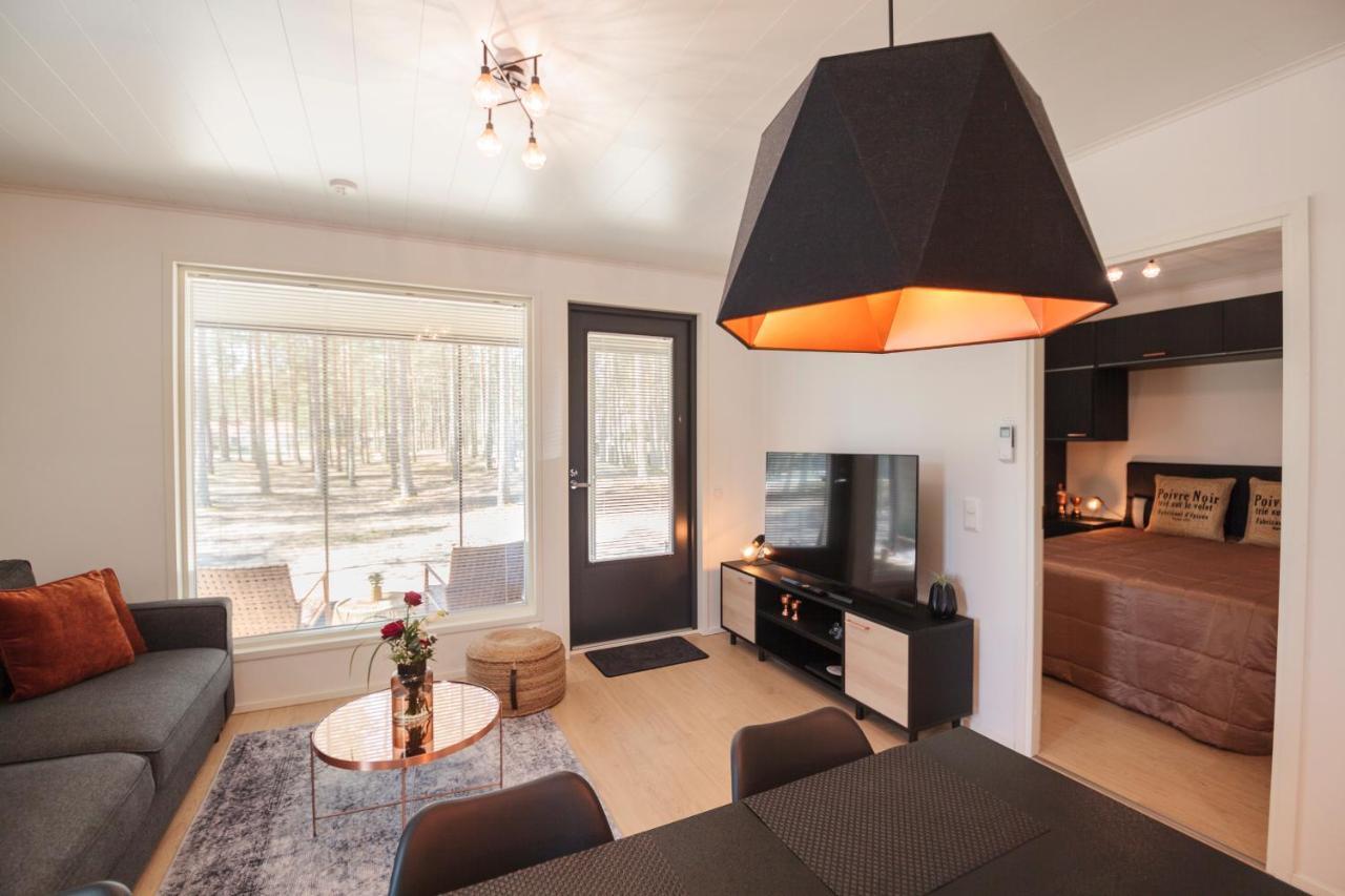 Apartment Tuomenkartano B1 Iso Huoneisto Saunalla קאלאיוקי מראה חיצוני תמונה